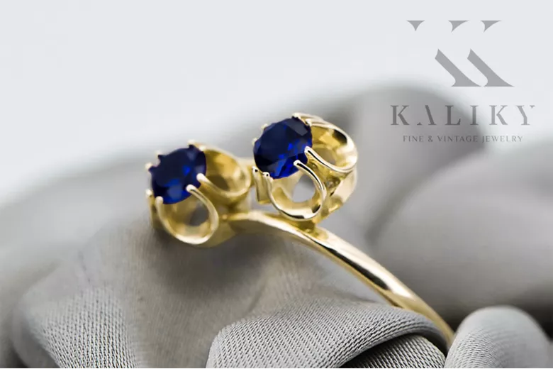 Style vintage Anneau Saphir Or jaune 14 carats vrc266y